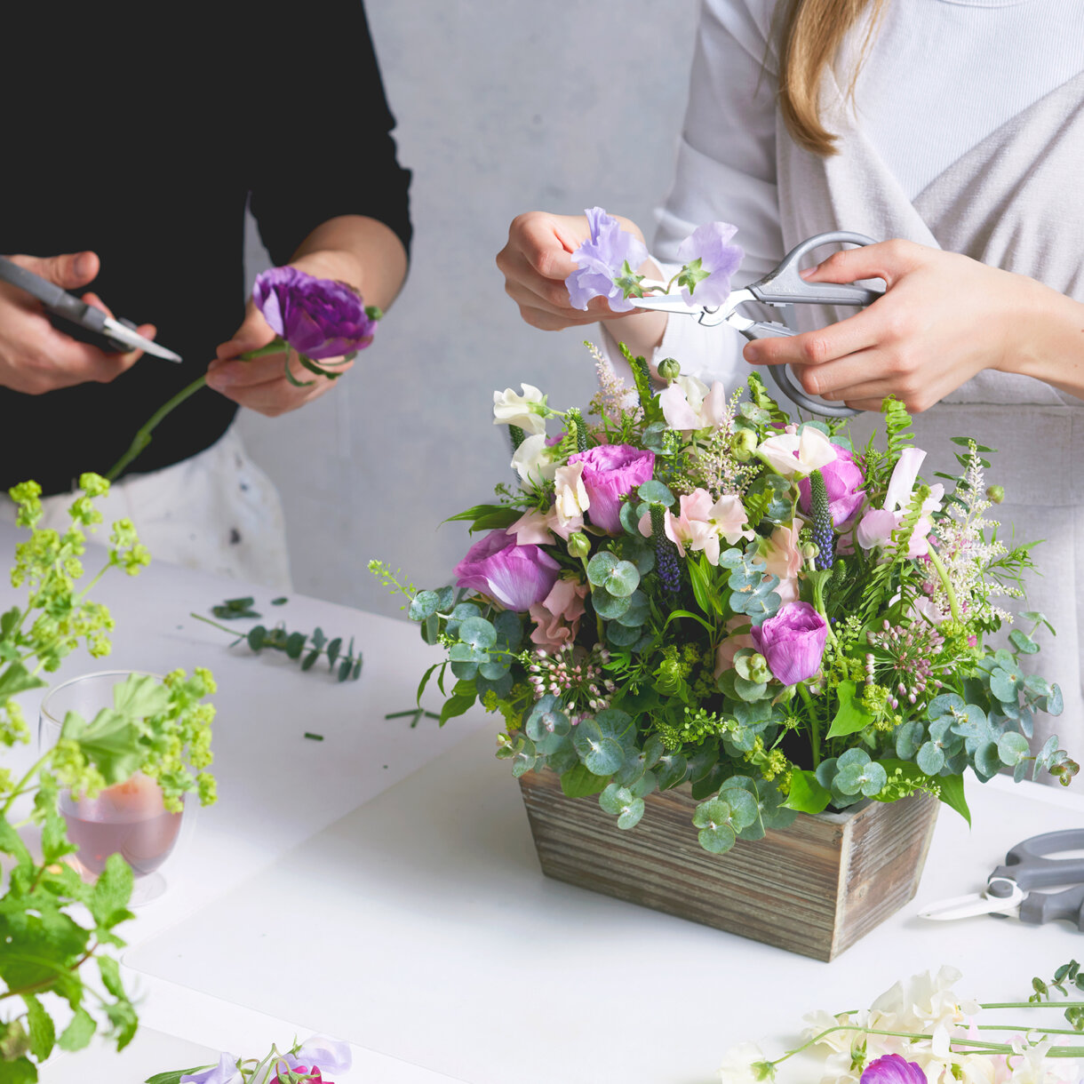 TOKYO : Flower School [Winter/Spring 2024] Reservations Open