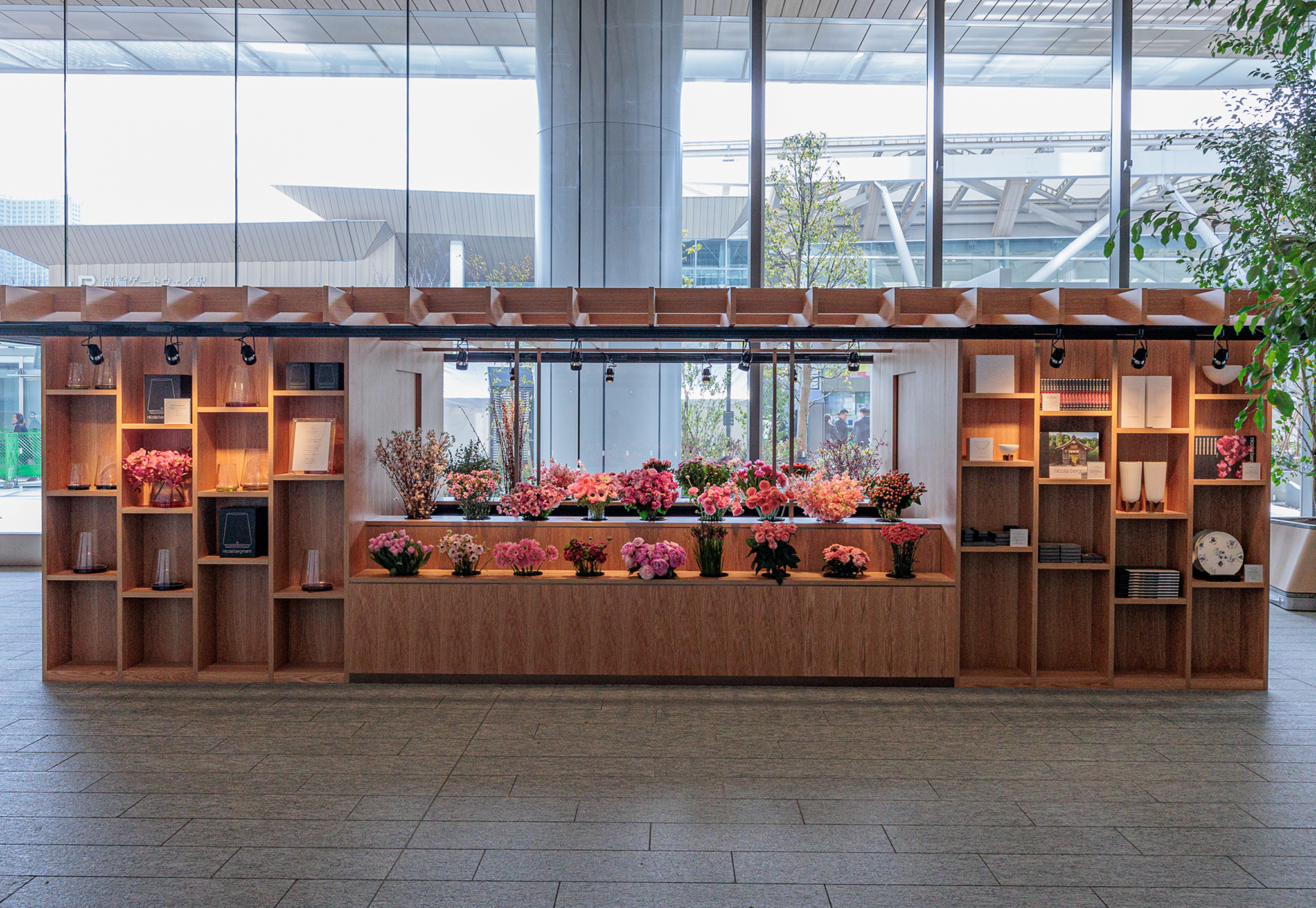 ライヒセンリング Leichsenring フラワーマーケット 9P 花屋 Leichsenring – ドイツ・ザイフェンの木のおもちゃ seiffen