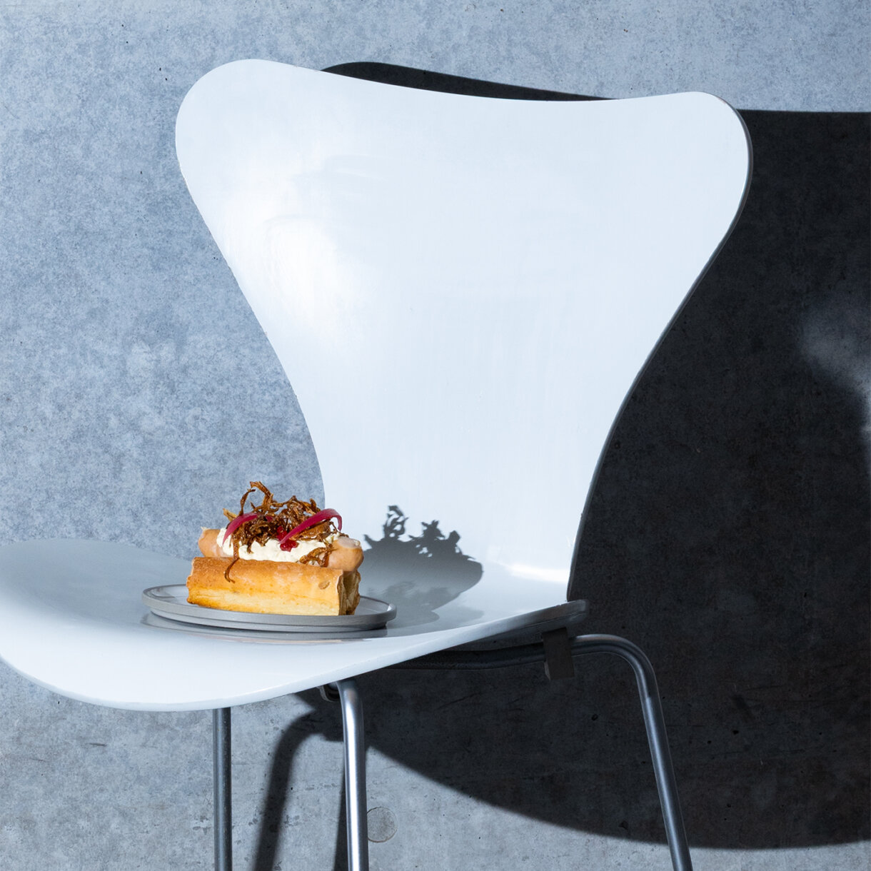 COLLABORATION CAFE “FRITZ HANSEN × Nicolai Bergmann NOMU” starts from 20 May