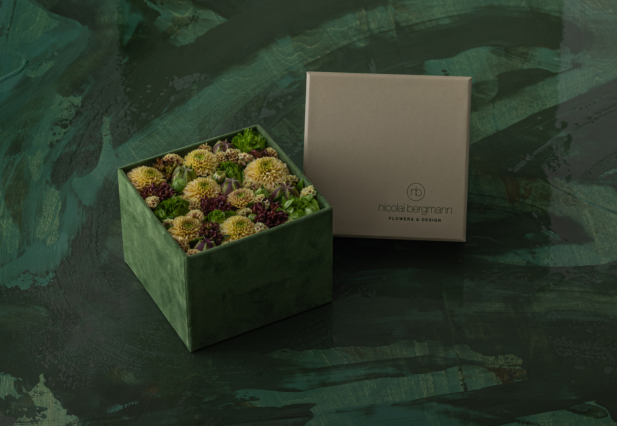 六本木限定フラワーアイテムが登場！｜Nicolai Bergmann
